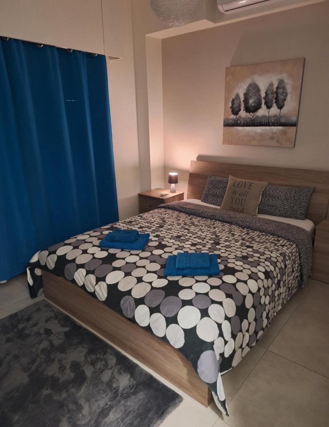 By The Way Apartment لارنكا المظهر الخارجي الصورة
